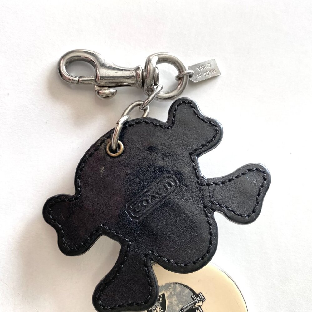 Coach Leather Skull & Crossbones Keyfob Bag Charm & Las Vegas Raiders Crownmark - Picture 7 of 7